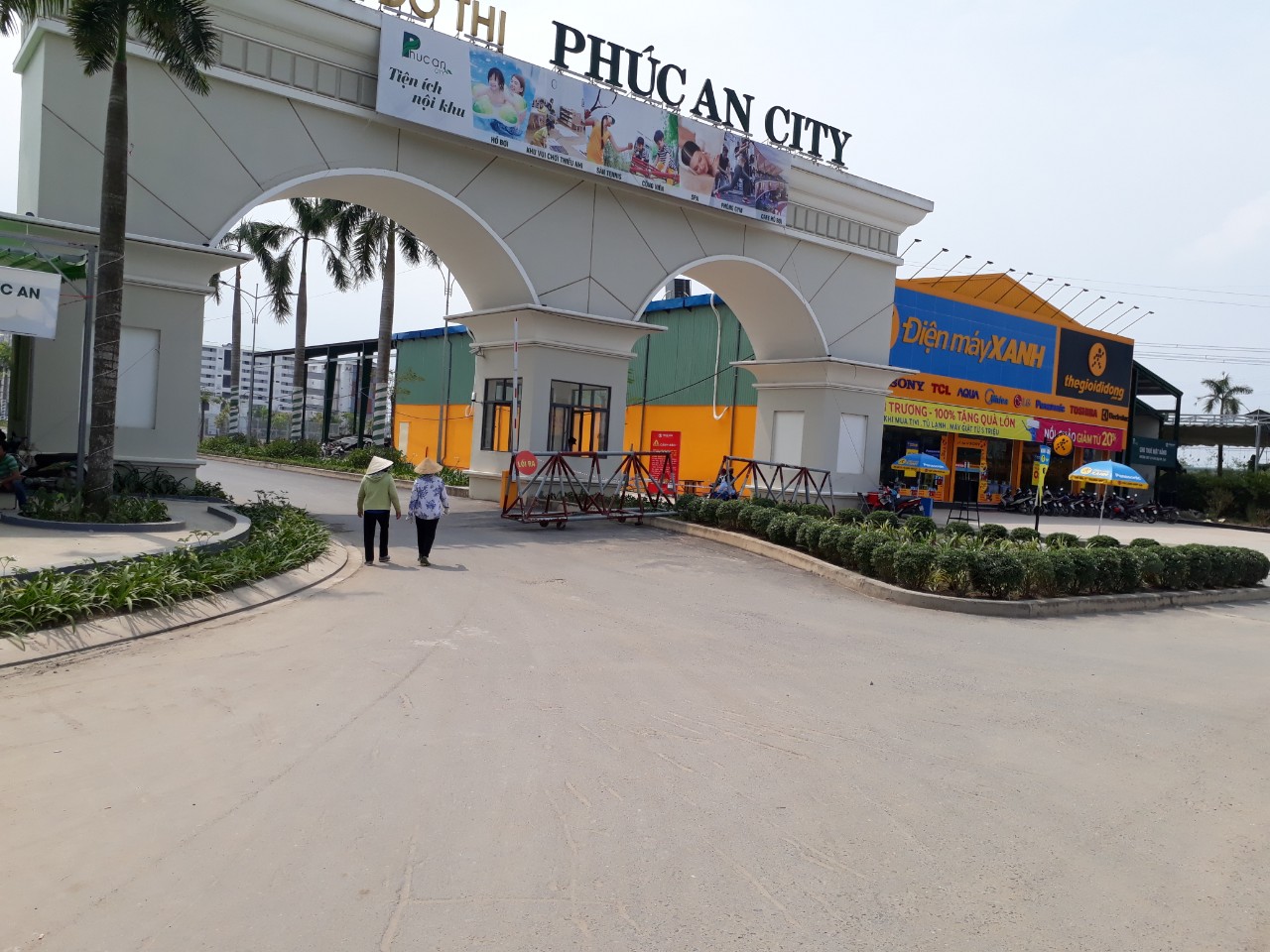 Cá»ng vÃ o dá»± Ã¡n PhÃºc An City