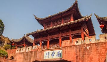 Khám phá kiến trúc nhà cổ Trung Quốc: Đặc điểm & công trình nổi bật